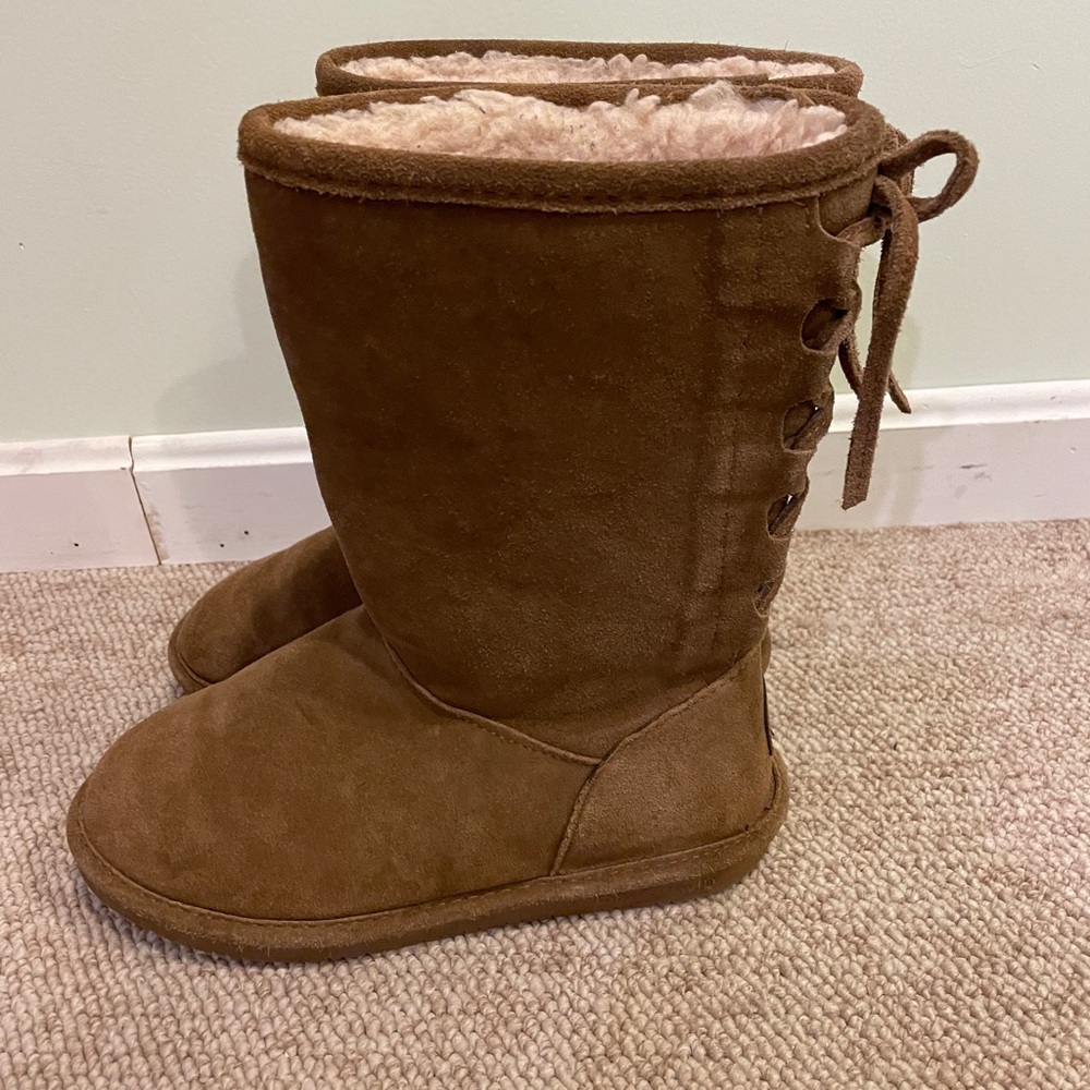BearPaw Boots Phyllis Boot Chestnut Size 10